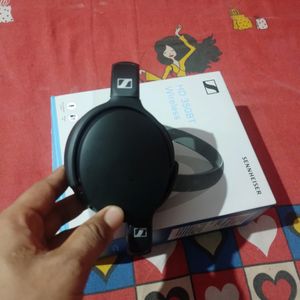 Senhiser 350bt New Condition Headphone