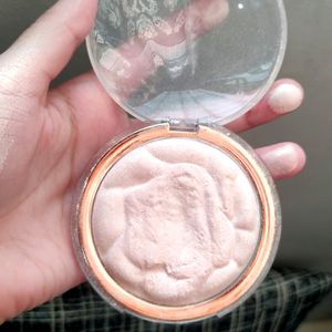 Light Golden Highlighter