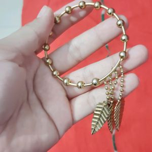 Beautiful Golden Bracelet For Girls.