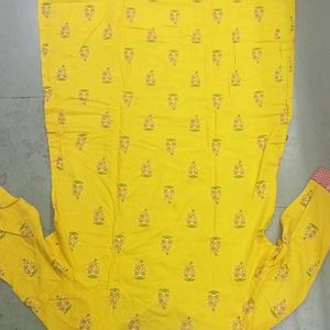 Yellow And Cream Straight Cotton Blend Kurti