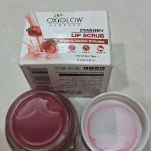 Oxyglow Herbals Lip Scrub