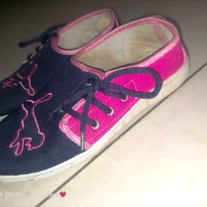 Sport Shoes