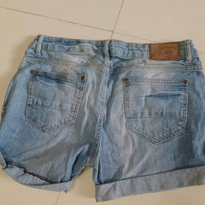 Denim Shorts Size 32.