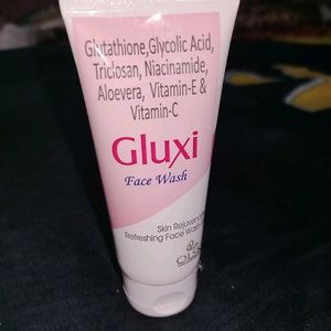 Glutathione Gluxi Face Wash