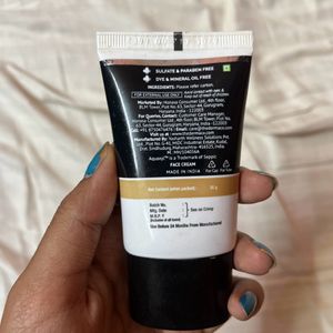 DERMA CO 2% Niacinamide Hydrating BB CREAM