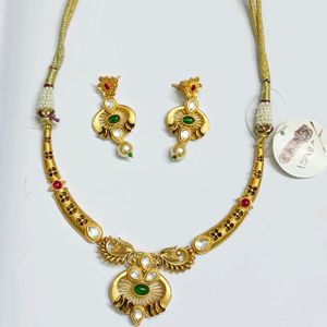 Marron And Green Gold Plated Necklace Earring Set