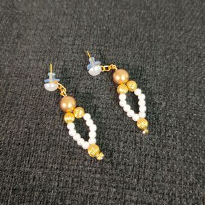 Combo Of 2 Earrings White And Gold Beaded