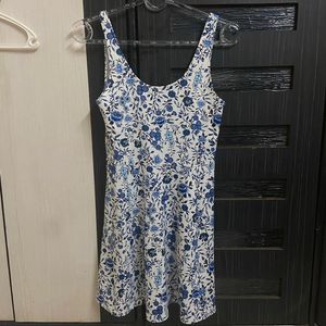 H&M Floral Dress - Small size