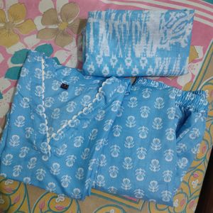 Blue Printed Sleeveless Kurta Set