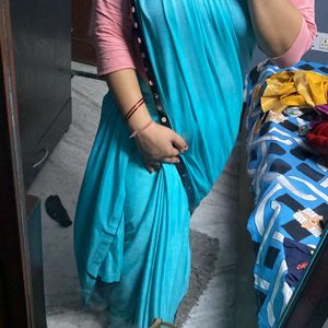 Saree With Free Heels