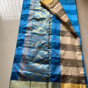 Combo Of 2 -Womens Blue and Coral Color Saree