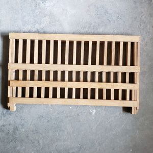 Kitchen Wooden Plate Holder