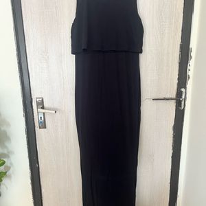 Koovs Black Body Hugging Maxi Gown With Slit