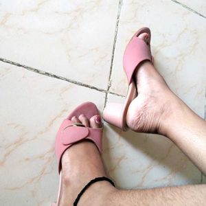 Pink Heels 🩷