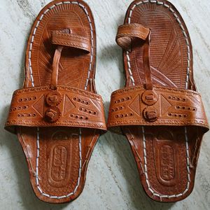 Kolahpuri Chappal