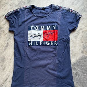 Tommy hilfiger tshrt