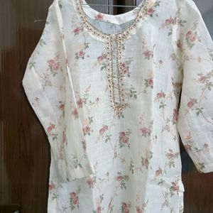 Price Drop Beautiful Kurta With Dupatta Only