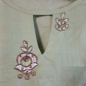 Kurta (Top)