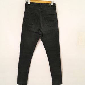 Black Casual Jeans (Women's)