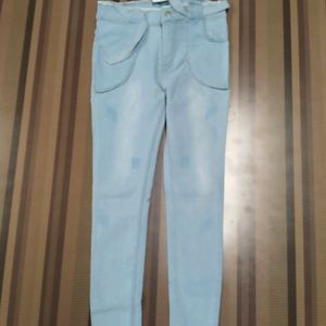 V-78 Size-30 Slim Fit Women Denim Jeans