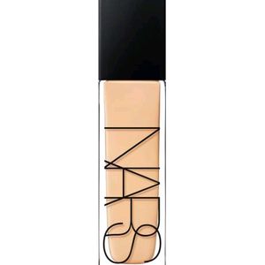 NARS Natural Radiant Longwear Foundation