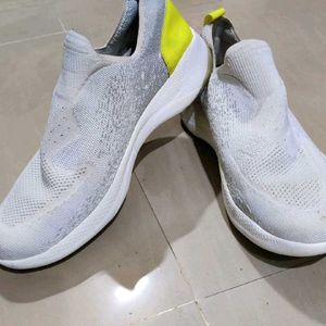 Zudio Grey Slipon Outdoor Shoes