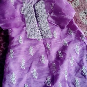 Lucknowi Chikankari Kurta set