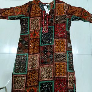 New Ashrifa Kurti With Tag