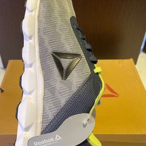 Brand New Reebok Hex Runner LP Shoes