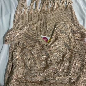 Cold-Shoulder Sequined Fringed Bodycon Cocktail Dr