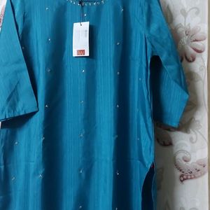 W Branded Kurta For Elegant&To Beautify Look