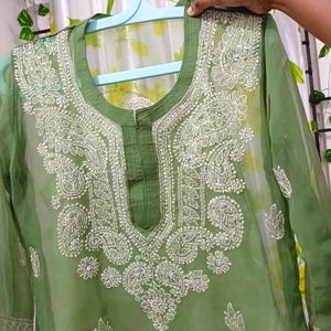 Chikankari Kurta With Lining