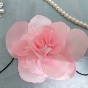 Satin Rose Choker | Necklace