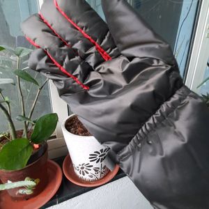 A Pair Of New Hand Gloves