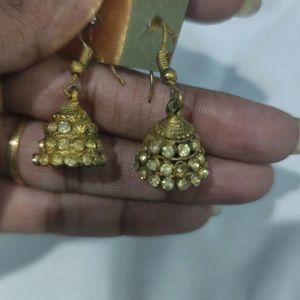 Jhumki