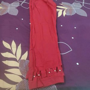 Red Women Streachable Pant