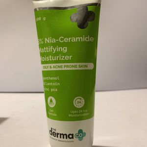 Nia Ceramide Mattifying Moisturizer