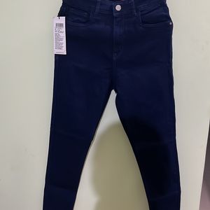 Women Ketch Jeans