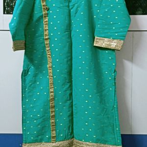 Lace Pattern And Button Kurti