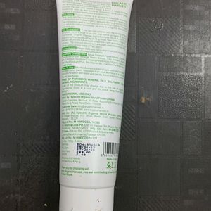 Organic Harvest Acne Control Mattifying Facewash