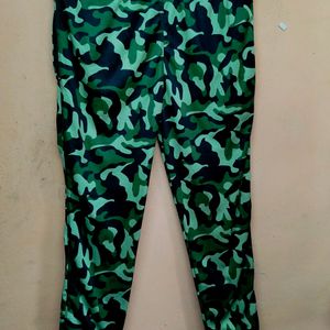 ADSHL Men Solid Green Army Track Pant