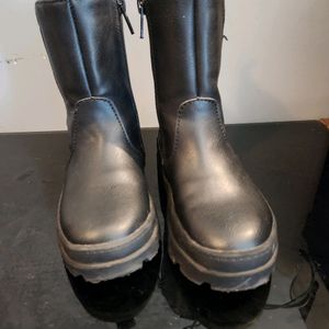 Girls Boots