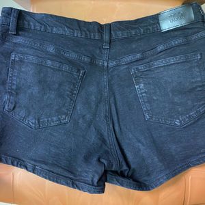 Tokyo Talkies 32 Size Faded Black Shorts