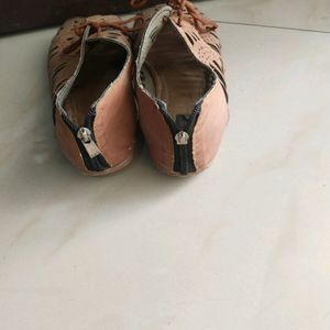 Laced Sandals Or Slippers