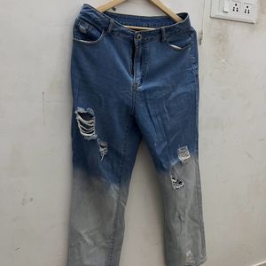 Boyfriend Jeans From URBANIC