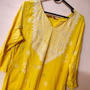 Yellow Avaasa Anarkali...