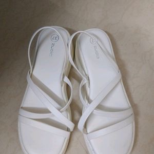 New Zudio White Wedges