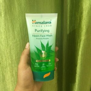 Himalaya Purifying Neem Facewash