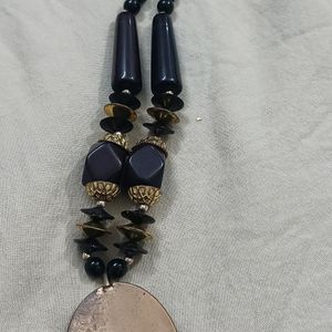 Used Neckpieces