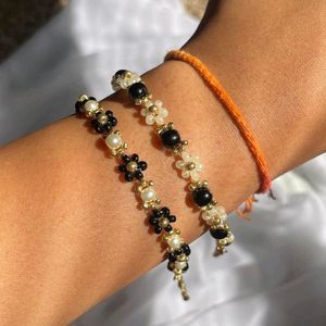 Daisy Beaded Bracelets